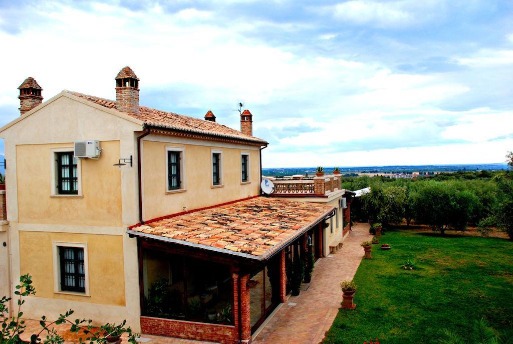 Agriturismo Casacchella マリーナ・ディ・シーバリ エクステリア 写真